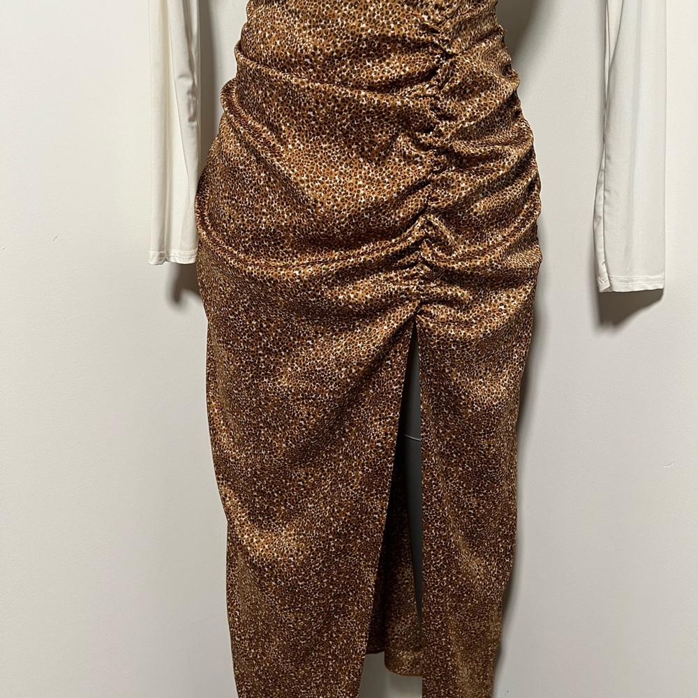 Elegant Brown Ruched Midi Skirt